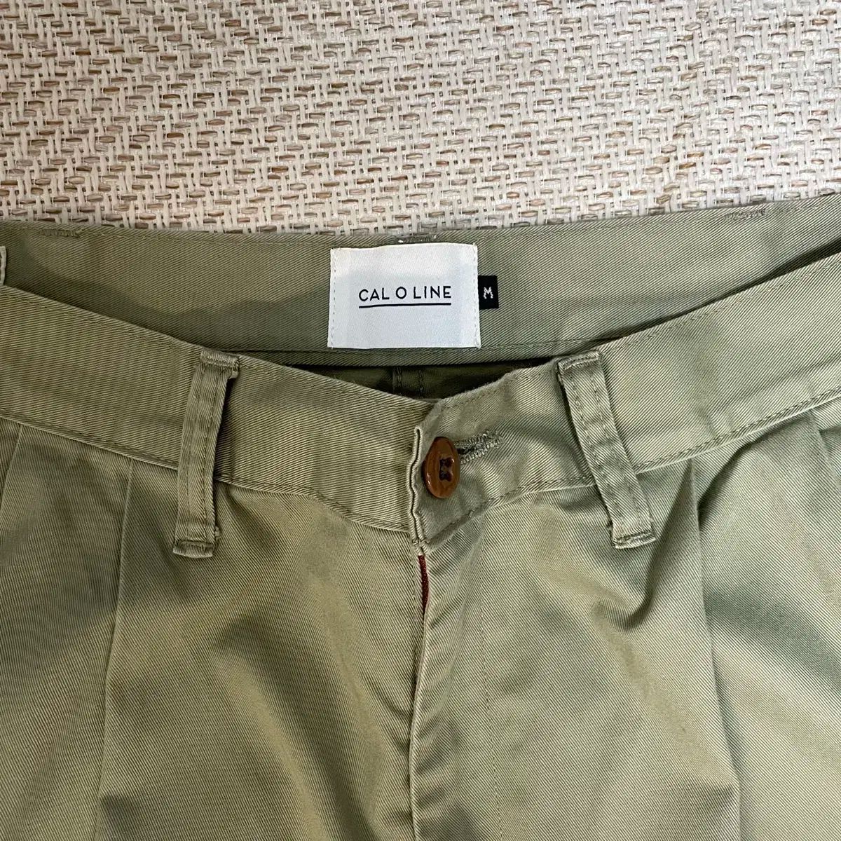 칼오LINE ツータックパンツ Mサイズ