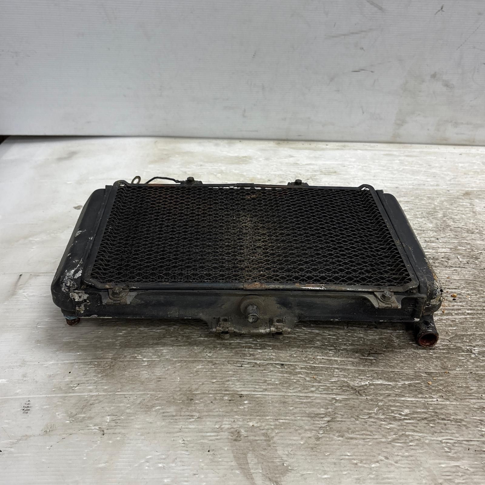 ラジエーター カワサキ