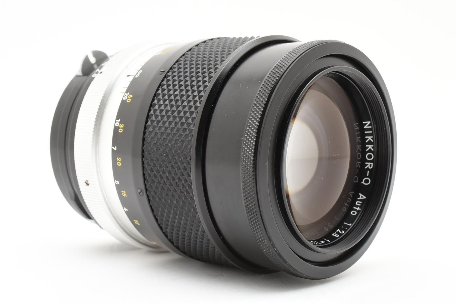 Nikon NIKKOR-Q AUTO 135mm F2.8 非Ai #8575 Nikon NIKKOR-Q AUTO 135mm F2.8 非Ai #8575 - メルカリ