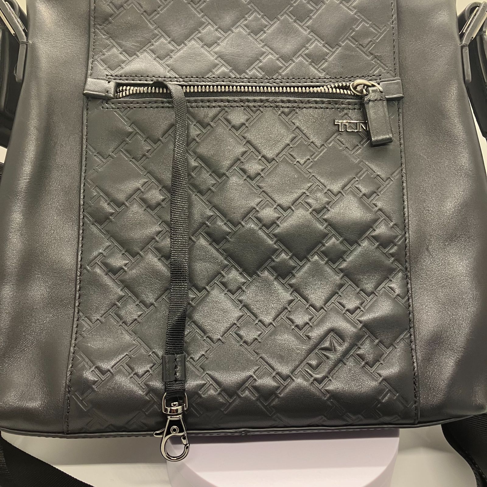 TUMI トゥミ レザー ショルダーバッグ ボディバッグ 31104DT - メルカリ