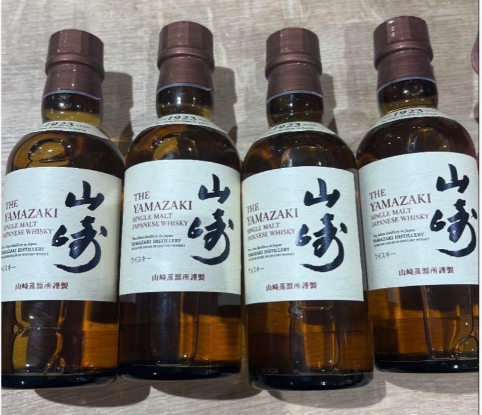 ☆サントリー 山崎☆THE YAMAZAKI ミニボトル 180ml☆4本セット