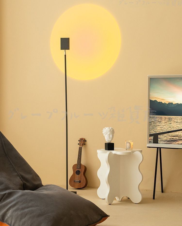 ベッドサイドテーブル