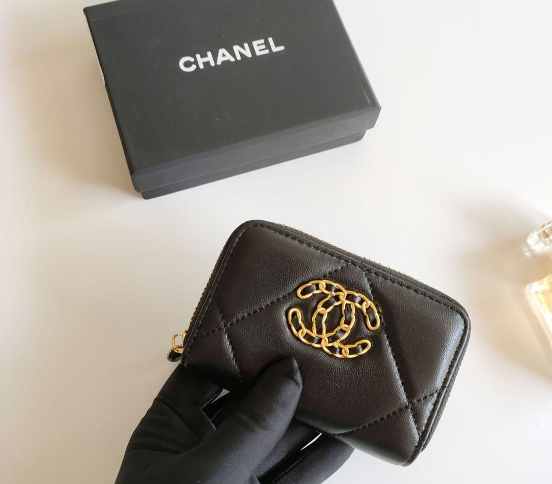 新品 CHANELシャネル クラシック ファスナー 小銭入れ 小銭入れ