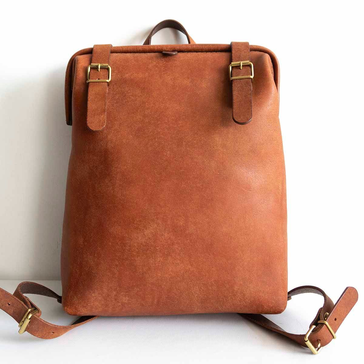 ラックスリュック♪HELZ ♪美品♪レザー♪革 Herz ラックスリュック