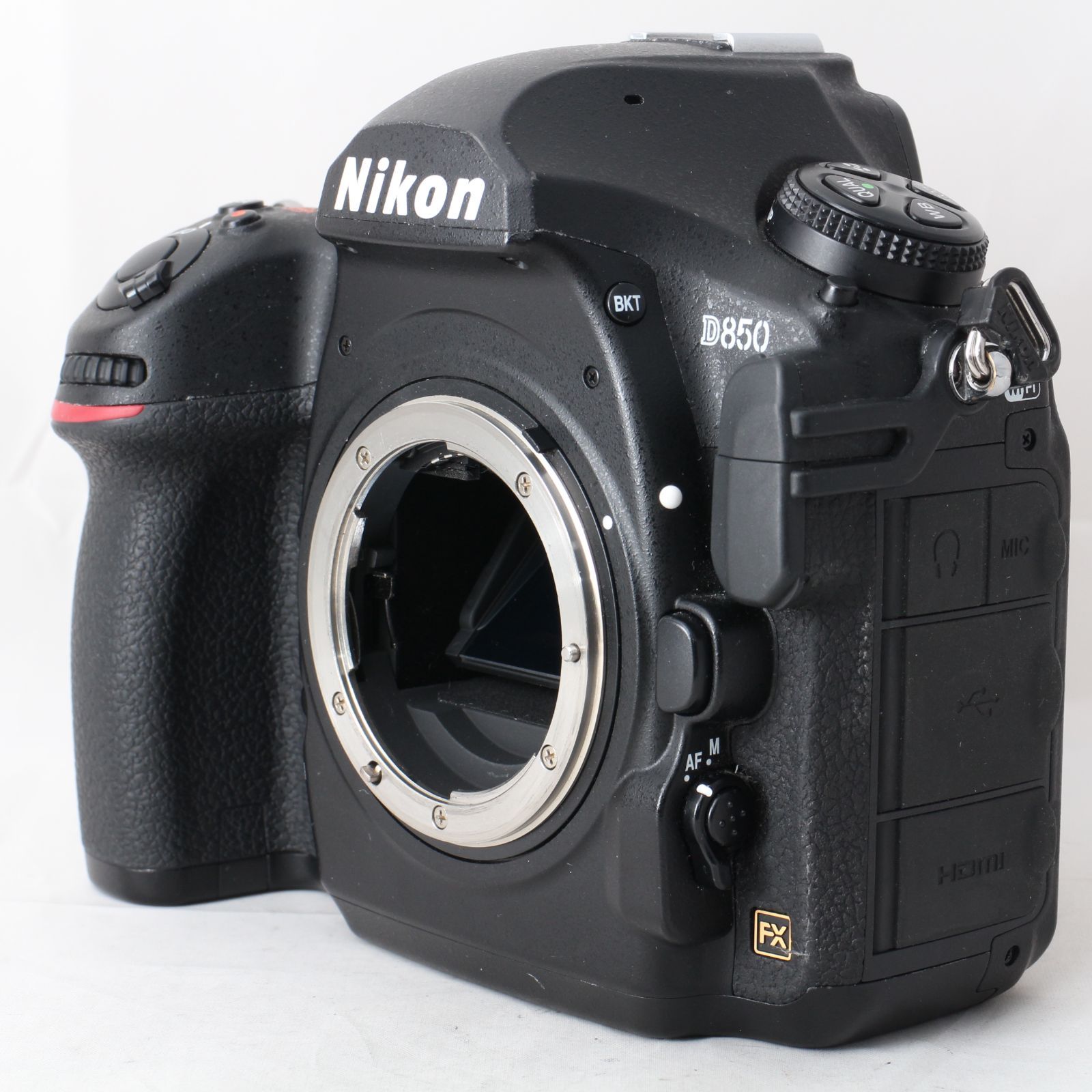 ☆実用品・ショット数35846☆ Nikon D850 ボディ ニコン