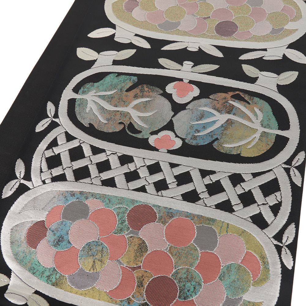 袋帯 正絹 中古 リサイクル 黒地 引箔古代錦 葡萄唐草 引箔糸 西陣織