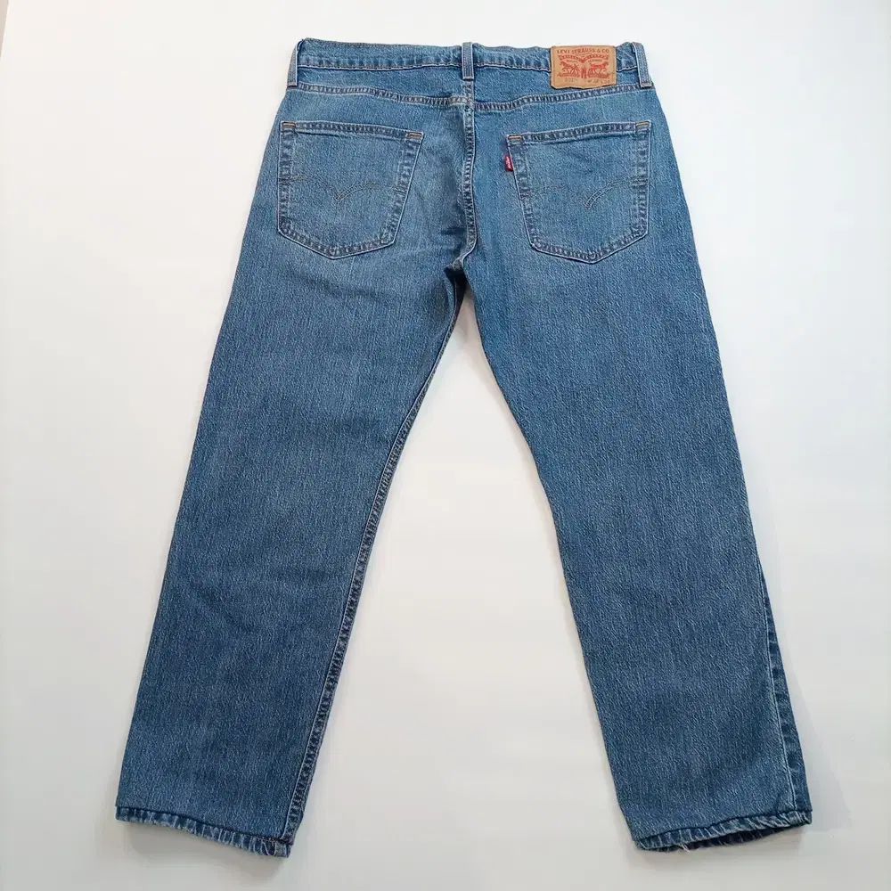 【雷市場（ポンジャン）商品韓国直送】 LEVI'S(リーバイス) デニム サイズ 31 ストレート 502 ウォッシング メンズ デニムパンツ A3653
