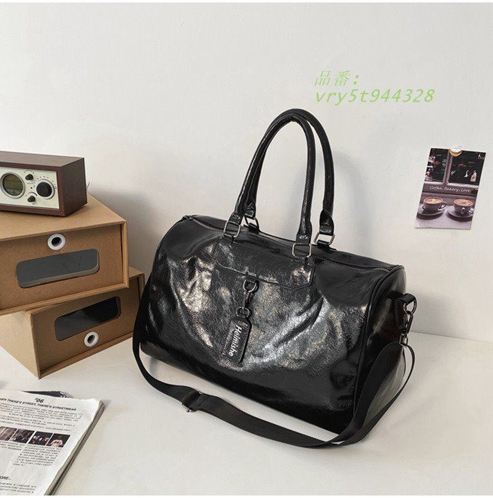 大容量 柔らかいレザー メンズ 2way ボストンバッグ出張 旅行鞄 ボストンバッグ メンズ 通販 旅行 大容量 出張 ビジネス おしゃれ 合皮 puレザー フェイクレザー 本革風 シンプル 無地 2泊 3泊 軽量  バッグ 鞄 かばん 2way