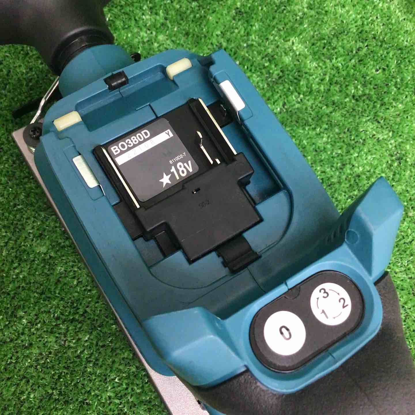美品】 マキタ/makita コードレス仕上サンダー BO380DZ 【鴻巣店】