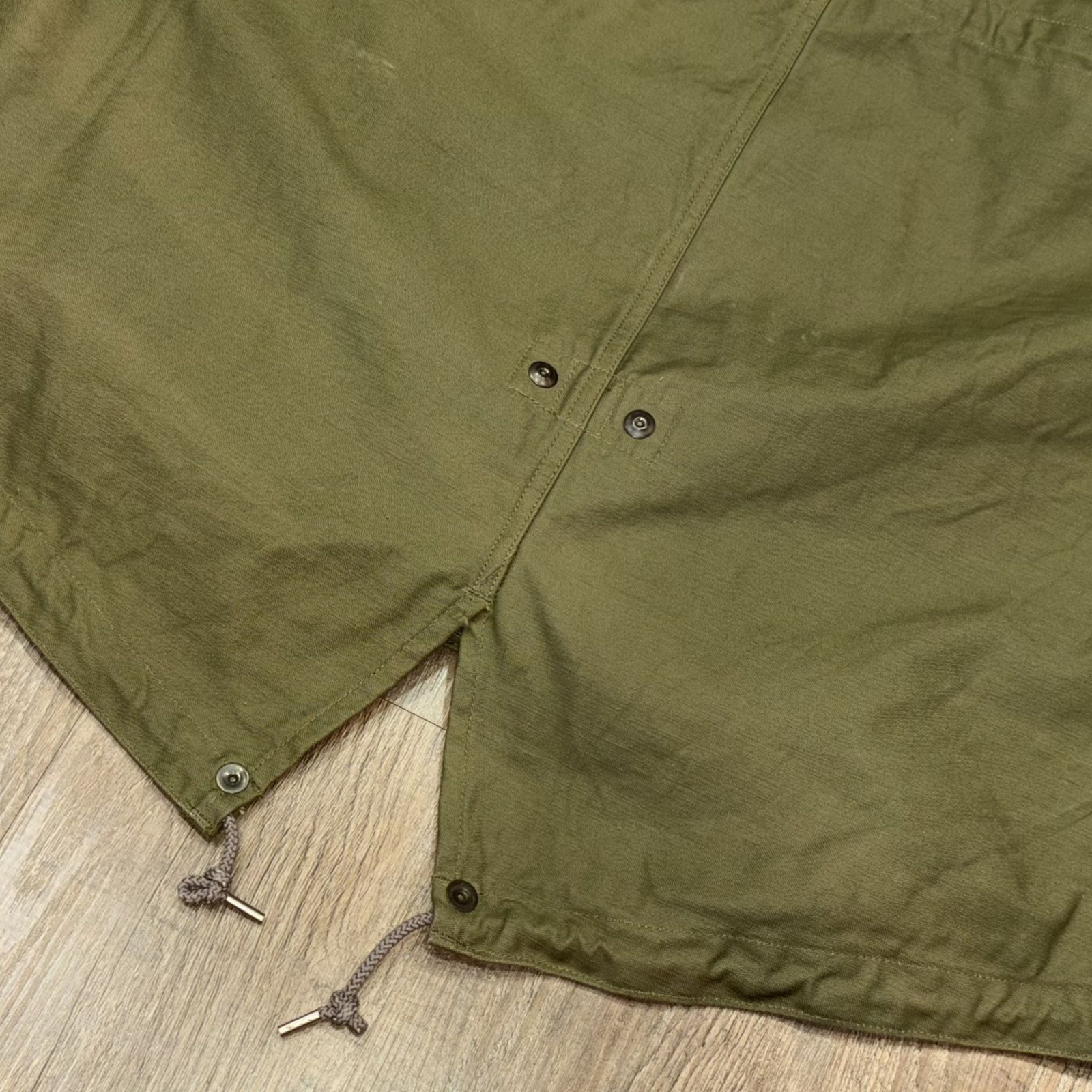 01 オリーブドラブ