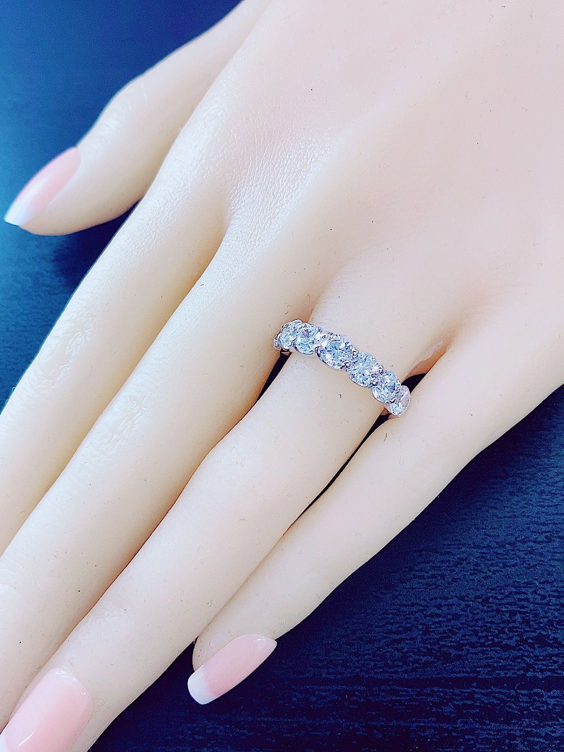 即購入歓迎❣️ダイヤモンドハーフエタニティリング ダイヤモンド ハーフエタニティ リング 0.8ct(Total) F～Hカラー