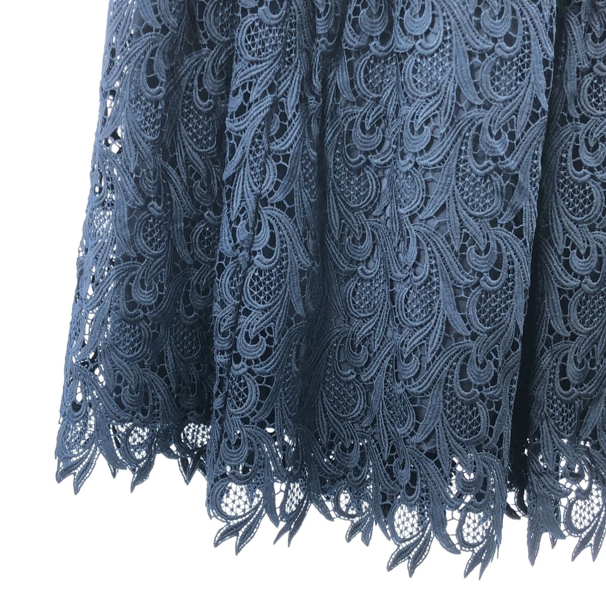 極美品✨CELFORD レース切替ノースリーブワンピース ネイビー 完売品 強撚糸アルティメイトピマ ノースリーブワンピース｜yohaku