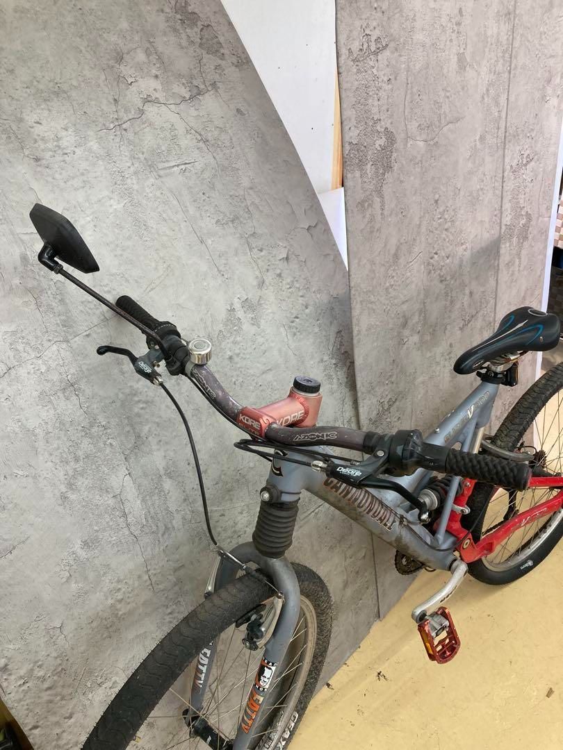 キャノンデール　super v900 26インチ マウンテンバイク　アメリカ製 キャノンデール CANNONDALE SUPER V900 シマノ 8S アルミ