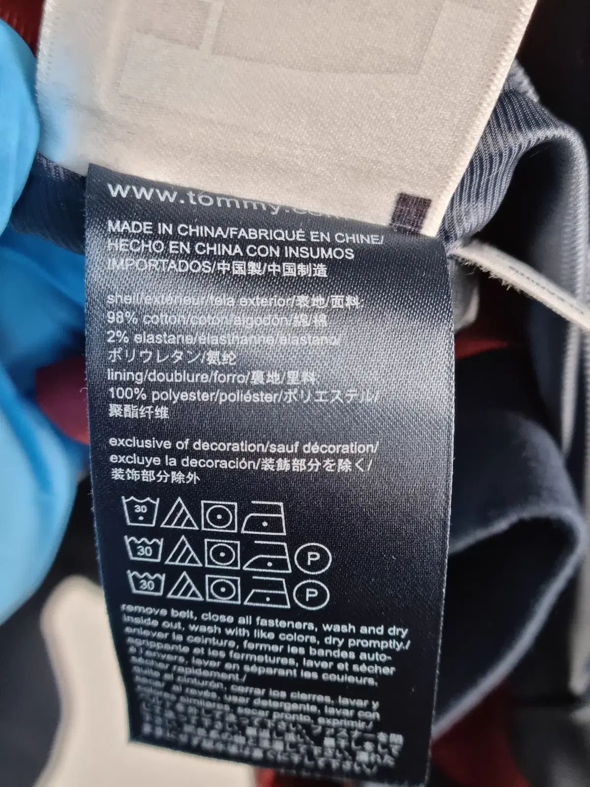 Hilfiger トミーヒルフィガー