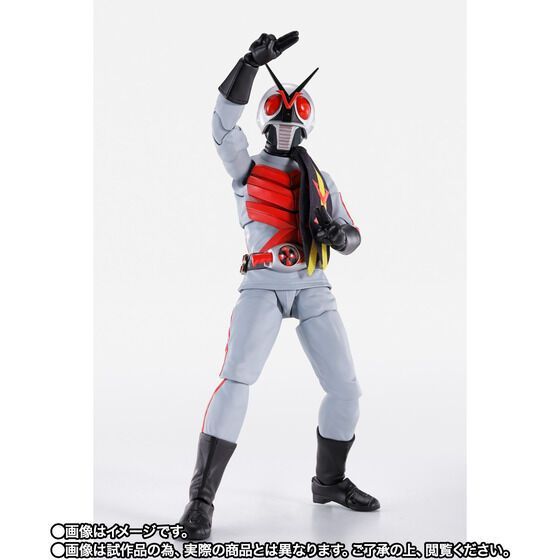 S.H.Figuarts 真骨彫製法 ウルトラマンダイナ 超お値打ち S.H.Figuarts ウルトラマンロッソ.ブル