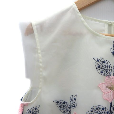 チェスティ Chesty ブラウス カットソー ノースリーブ 花柄刺繡