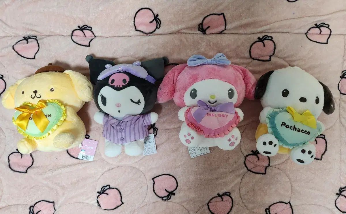 【雷市場（ポンジャン）商品韓国直送】 新品 Sanrio(サンリオ) 人形 みんな