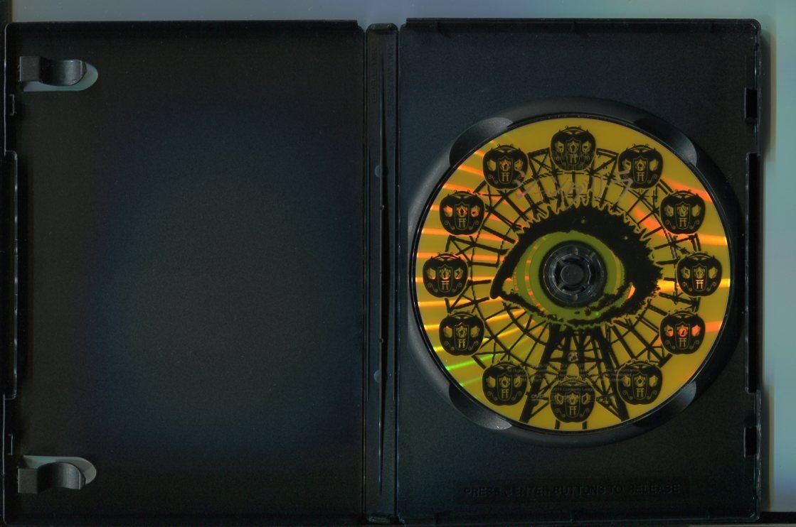 狂宴封鎖的世界 シャングリ・ラ/ 中古DVD レンタル落ち/鳥居