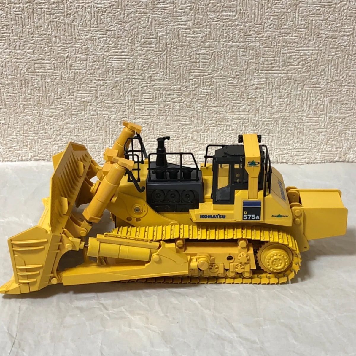 ブルドーザー　KOMATSU D575A-3 SD ややジャンク ブルドーザー KOMATSU D575A-3 SD ややジャンク - メルカリ