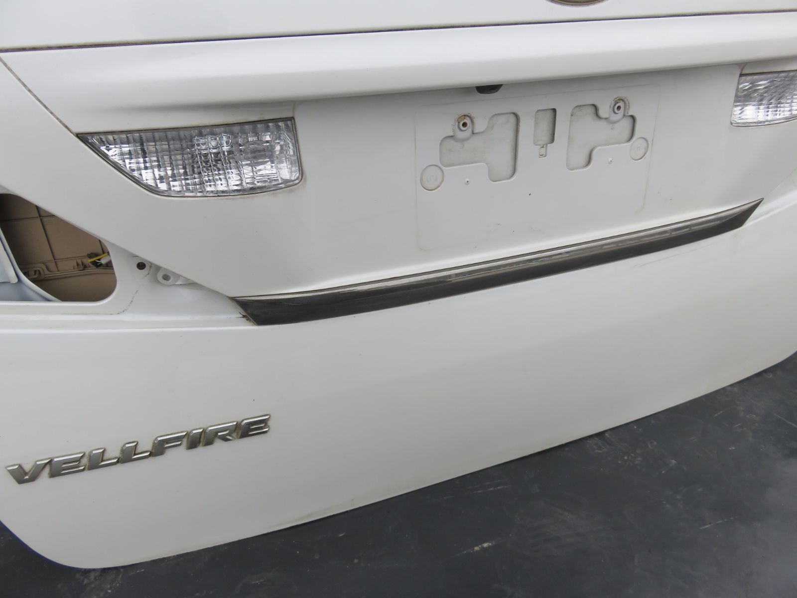 ヴェルファイア