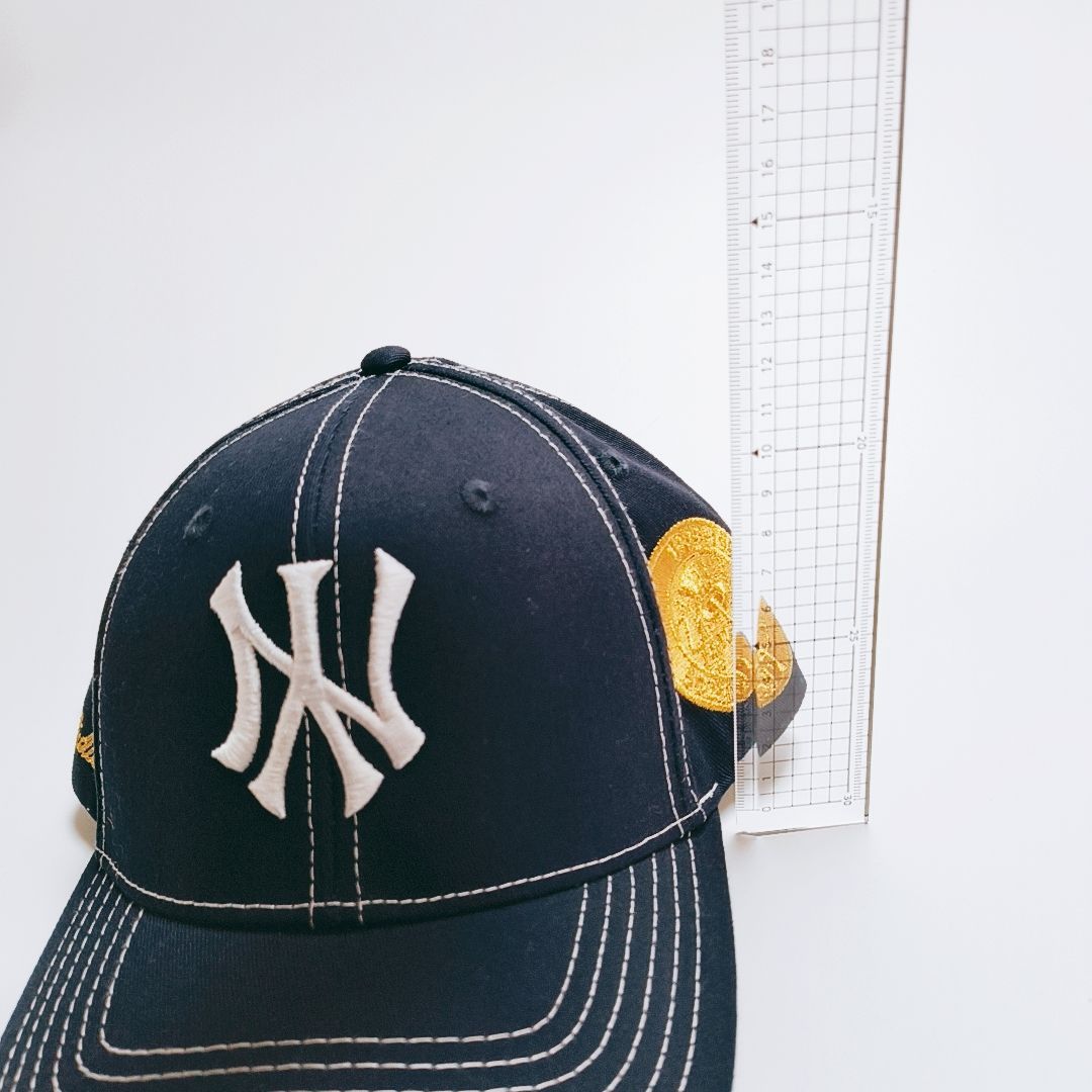 UNIFORM STUDIOS CAP ヤンキース 新品未使用・日本未発売】UNIFORM STUDIOS キャップ 反転NYロゴ