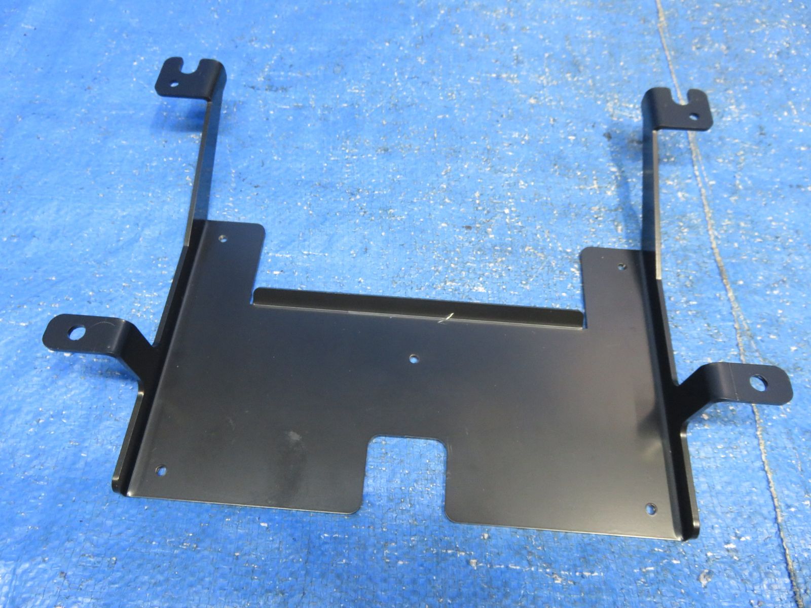 天井 フリップダウンモニター