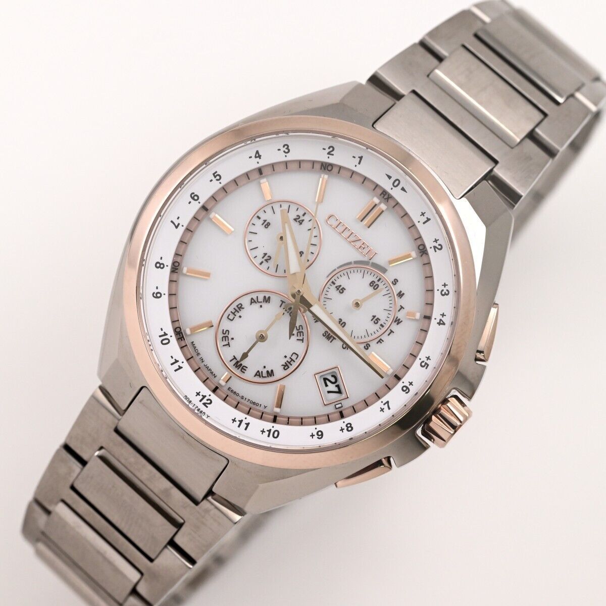 CITIZEN シチズン　アテッサ　ホワイト　CB5044-71A シチズン 腕時計 【美品】ワールドタイム電波時計 アテッサ エコ