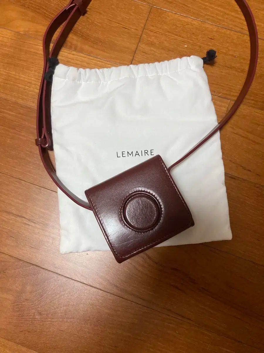 LEMAIRE ルメール カメラ バッグ バーガンディー
