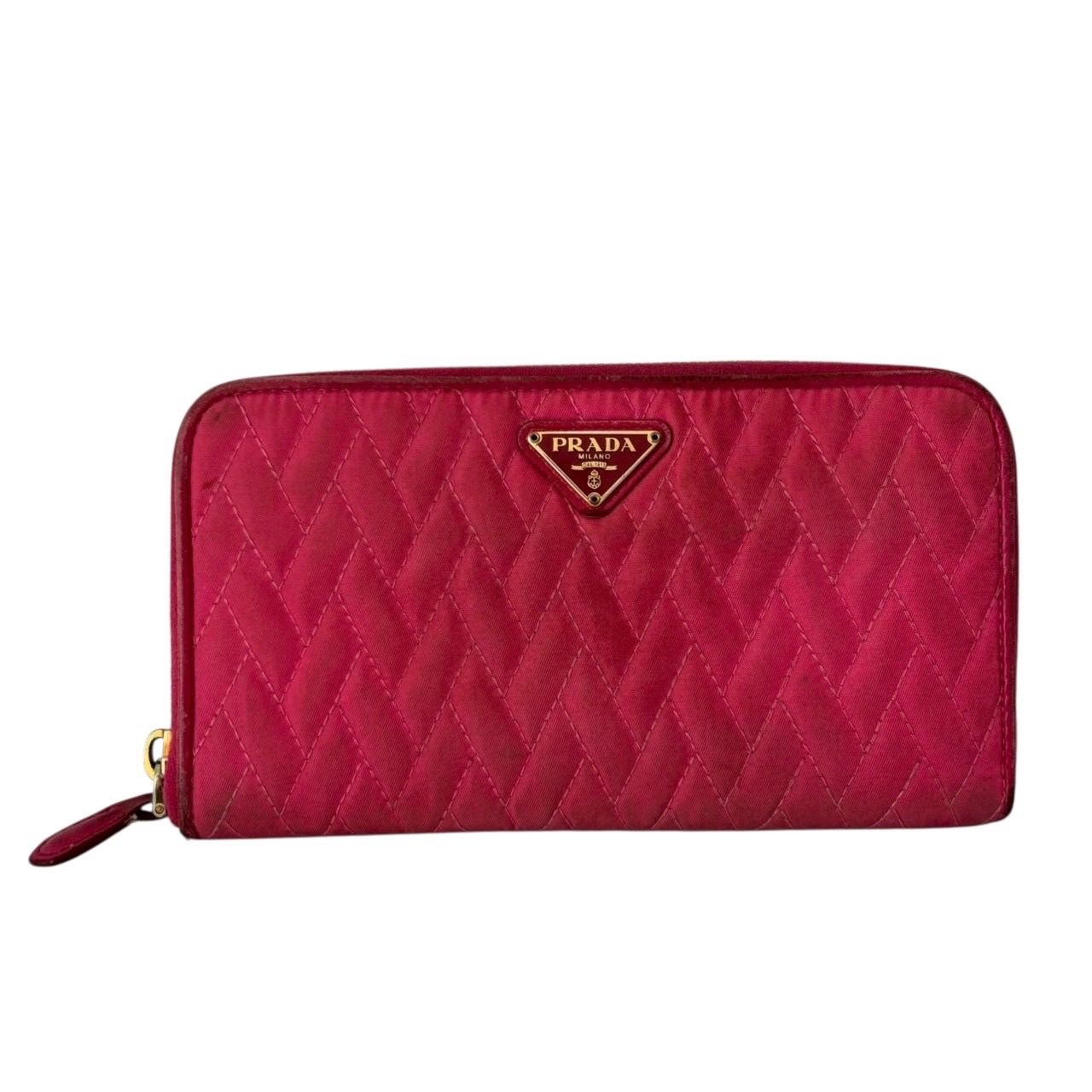 PRADA サフィアーノ 長財布 ピンク レッド PRADA プラダ サフィアーノ&ナイロン 長財布 ピンク 三角
