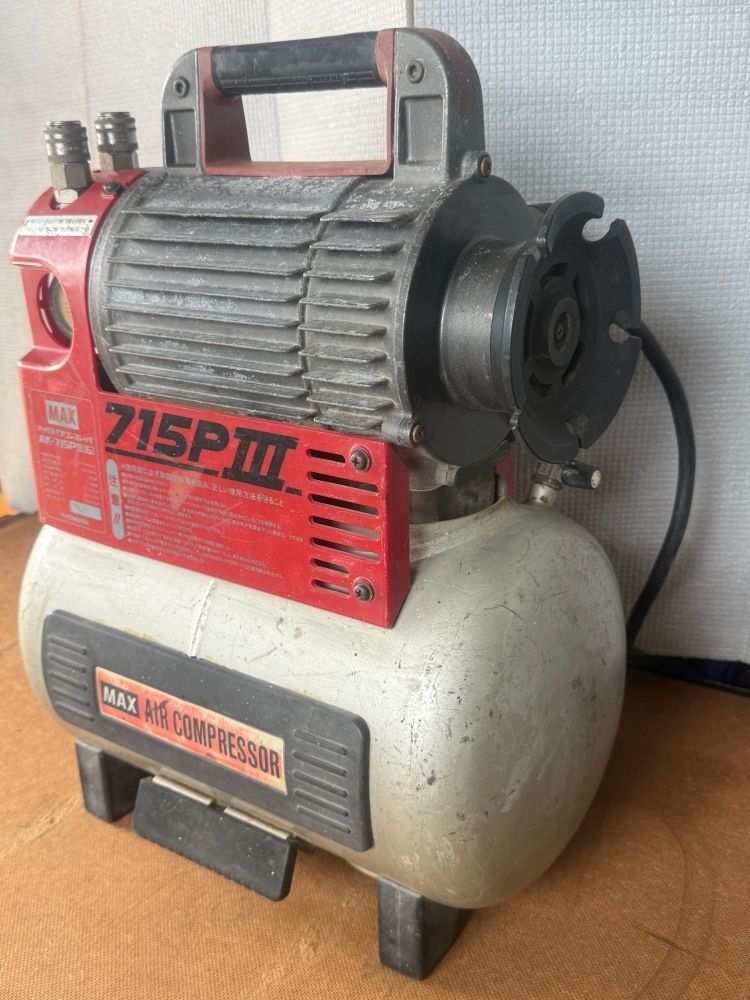 ◆◆◆お引き取り 配送不可◆◆◆MAX エアコンプレッサ AK-715PIII 60Hz 現状品