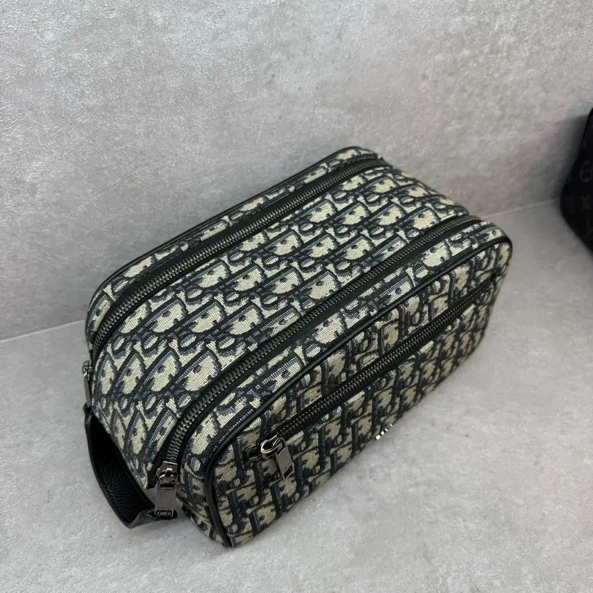 Dior ディオール