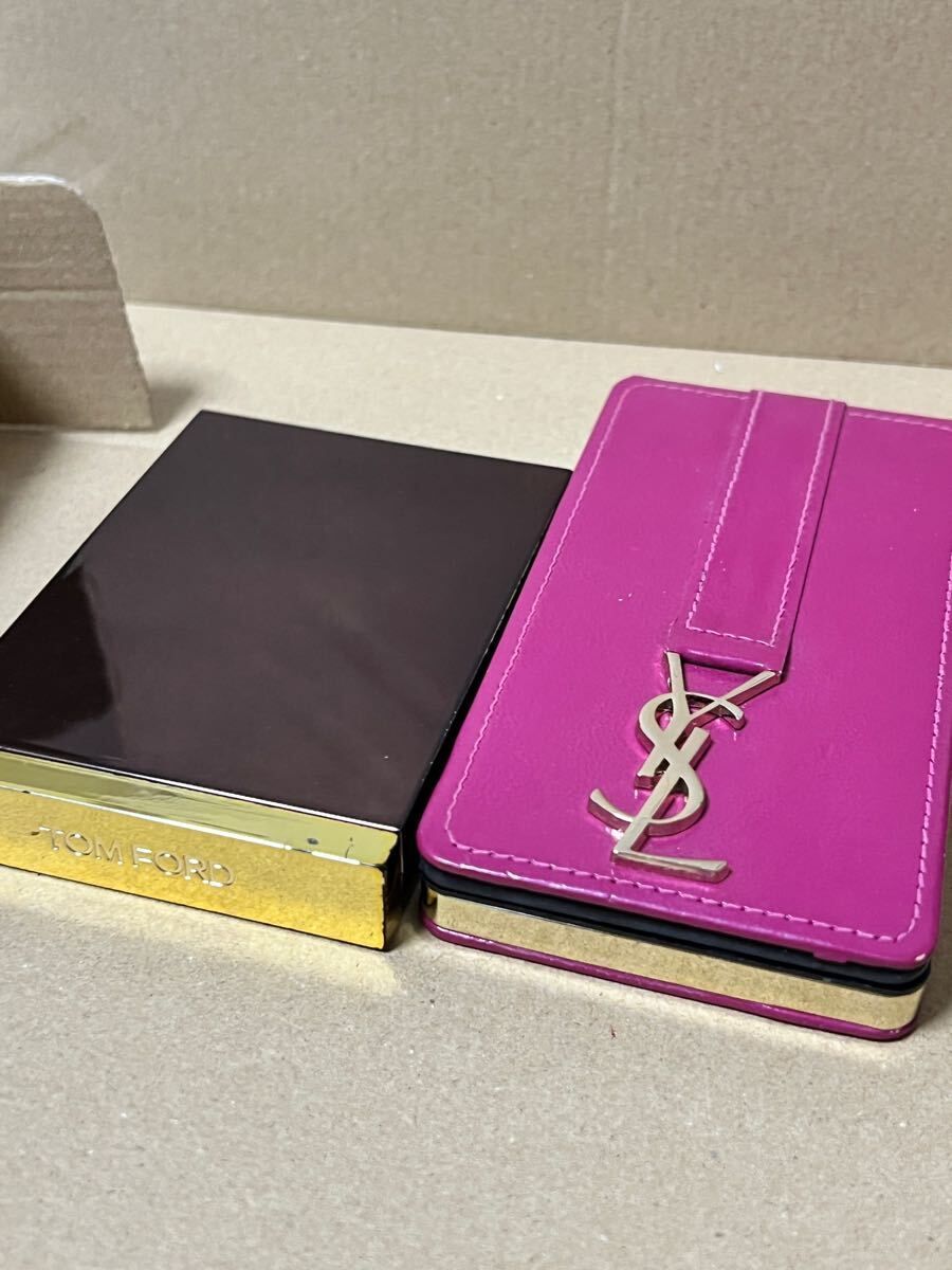 デパコス トムフォードYSL アイシャドウパレット 2個セット 総額2万円 w300_cSE.jpg
