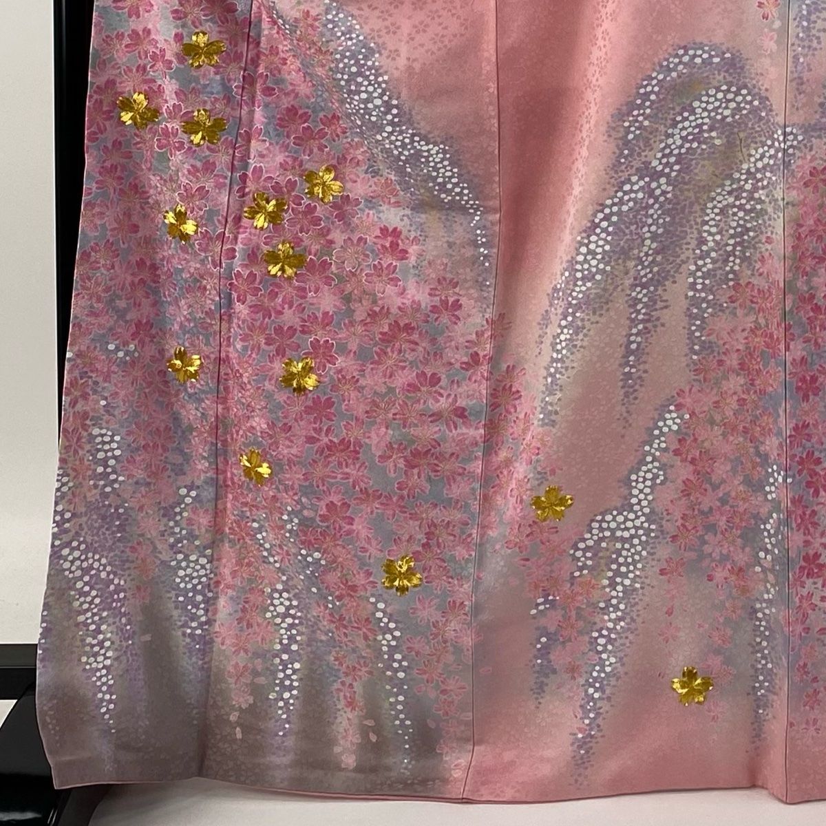 振袖 袷 正絹 ピンク 赤紫 桜 Mサイズ ki19065 美品 着物 振袖 身丈169.5cm 裄丈65.5cm M 袷 桜 銀通し 金糸 ピンク 正絹