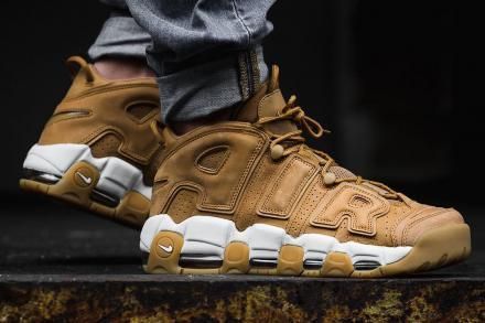 NIKE AIR MORE UPTEMPO '96 FLAX/FLAX-GUM LIGHT BROWN AA4060-200 ナイキ エア モア アップテンポ `96 フラックス/フラックス-ガム ライト ブラウン