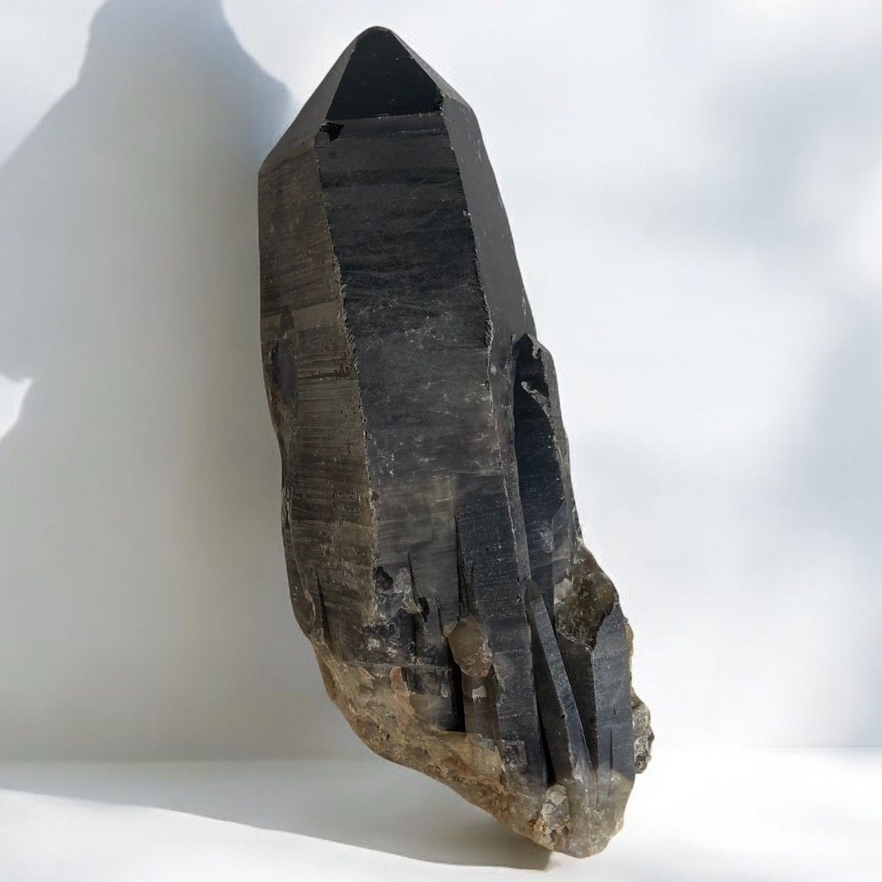 天然石】特大 モリオン モリオンクラスター 9642g 黒水晶