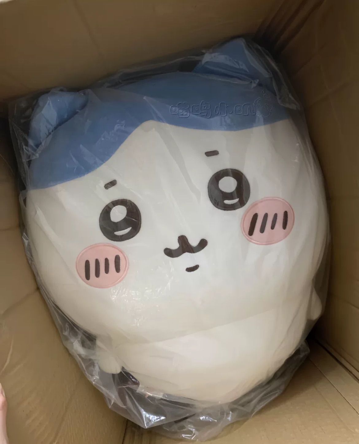 即日発送】Chiikawa ちいかわ Hachiware ハチワレ ふわふわ 超BIG