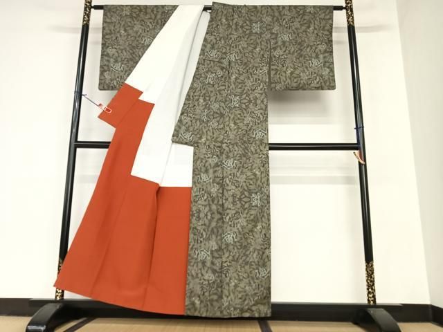 平和屋着物●本場大島紬　一元絣　薔薇　バラ　正絹　逸品　AABA0109zg 平和屋着物○本場大島紬 一元絣 薔薇 バラ 正絹 逸品 AABA0109zg