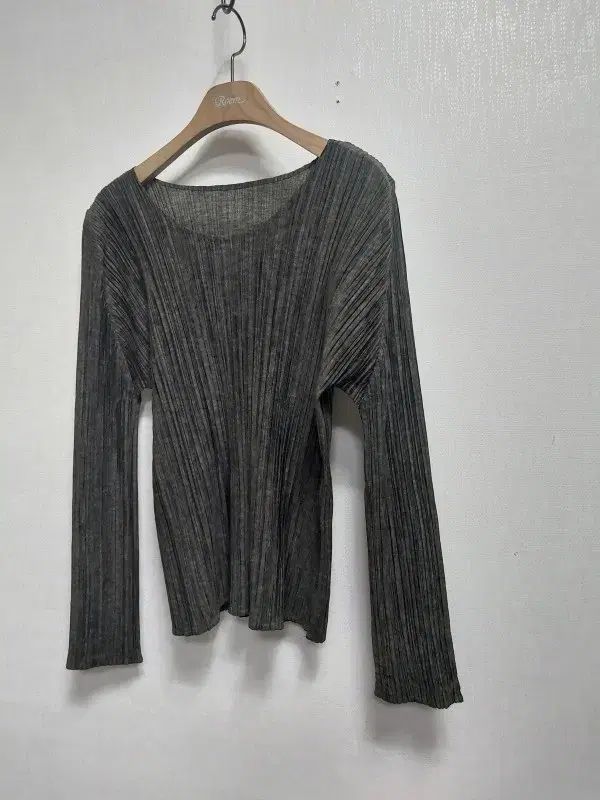 美品 プリーツプリーズ イッセイミヤケ PLEATS PLEASE カーディガン  