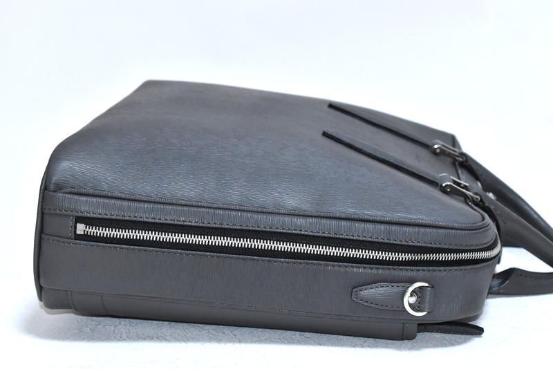 新品 FUJITAKA ニュージェード レザービジネスバッグ A4サイズ
