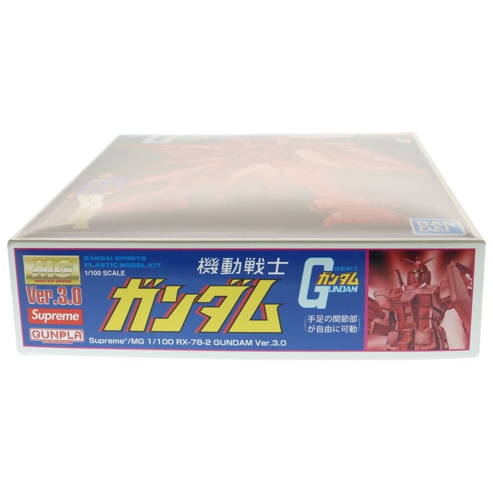 SUPREME シュプリーム 21 AW ×BANDAI MG 1 100 RX-78-2 GUNDAM Ver.3.0 バンダイ ガンダム プラモデル レッド