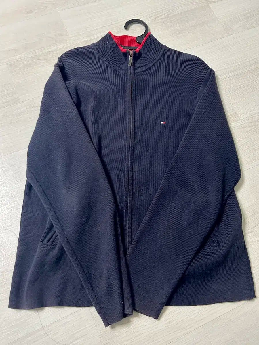 【雷市場（ポンジャン）商品韓国直送】 Tommy Hilfiger(トミーヒルフィガー) ニット セーター ジップアップ
