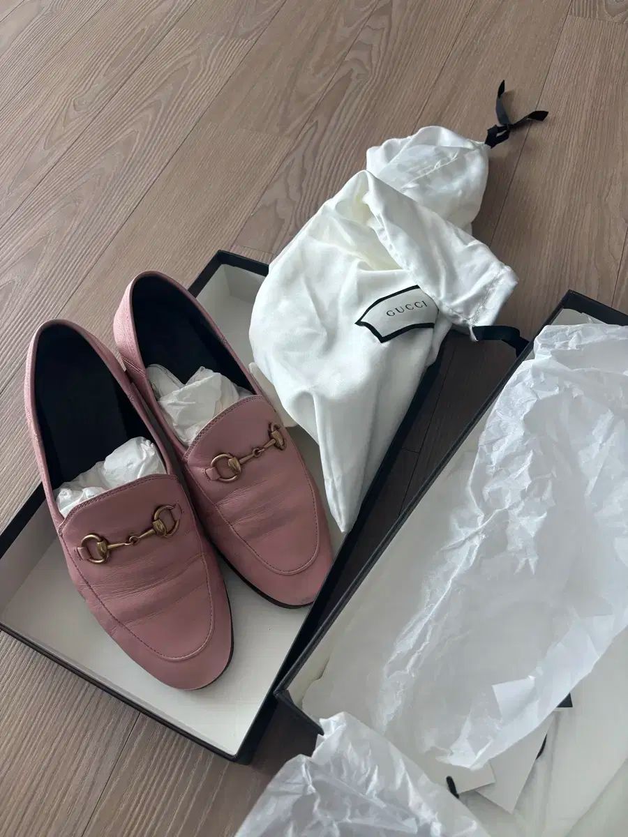 GUCCI グッチ ホースビット ローファー ピンク 37