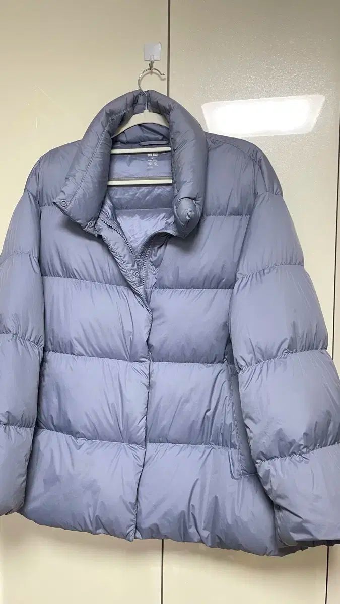 UNIQLO ユニクロ ライトダウン 軽量ダウン