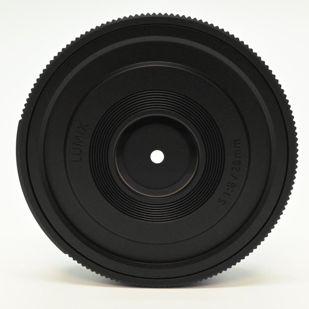 パナソニック Panasonic 単焦点 レンズ フルサイズ ミラーレス一眼 Lマウントシステム用 ルミックス LUMIX S 26mm F8 ブラック S-R26