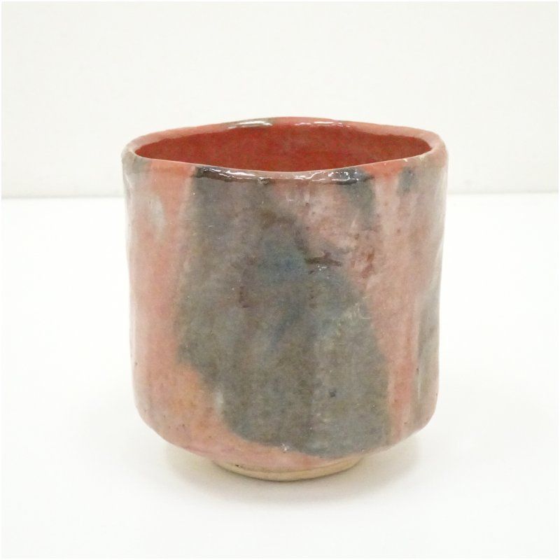 茶碗■万茶羅窯 楽抹茶碗 竹仙作 赤楽筒茶碗 共箱 お茶道具 骨董品 作家物■ 茶碗□万茶羅窯 楽抹茶碗 竹仙作 赤楽筒茶碗 共箱 お茶道具 骨董