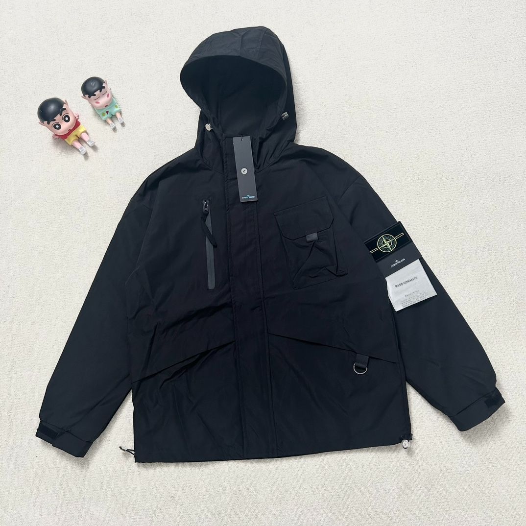 新品未使用】Stone Island ナイロンジャケット