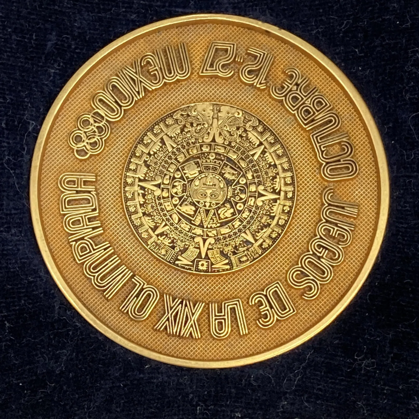 hab006 1988年メキシコオリンピック記念メダル3枚セット Yahoo!オークション -「メキシコオリンピック メダル」の落札相場