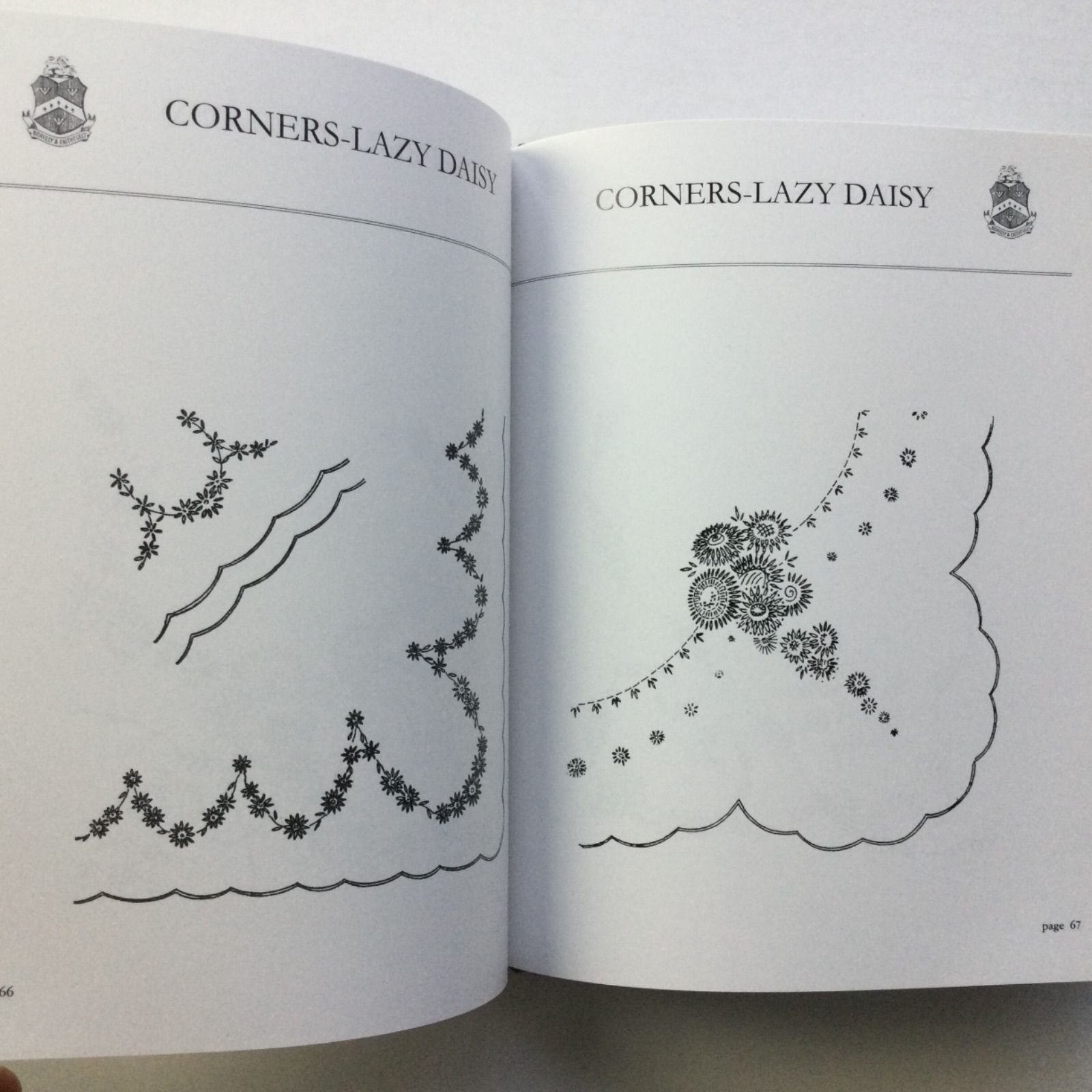 刺繍　作品集　手芸　型　図案 図案集 │ 刺しゅう │ 本 │ 手づくりタウン │ 日本ヴォーグ社