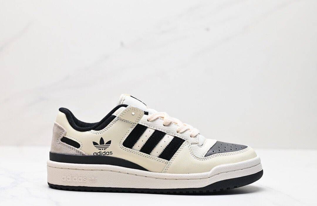 Adidas FORUM LOW CL SHOES アディダスの新作スニーカー