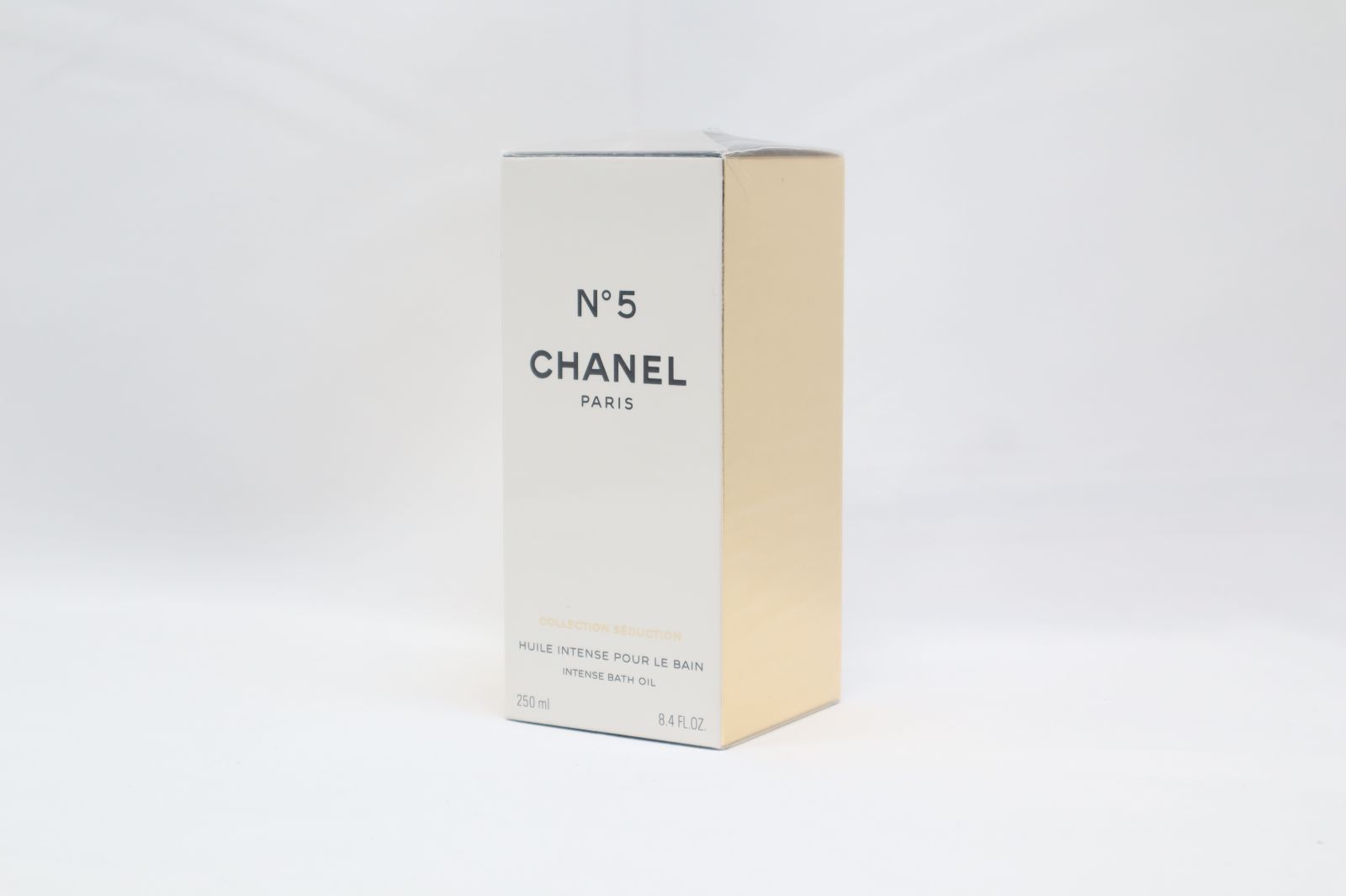 数々の賞を受賞 [390] CHANEL ミルキーバス(バスエッセンス) N°5 入浴